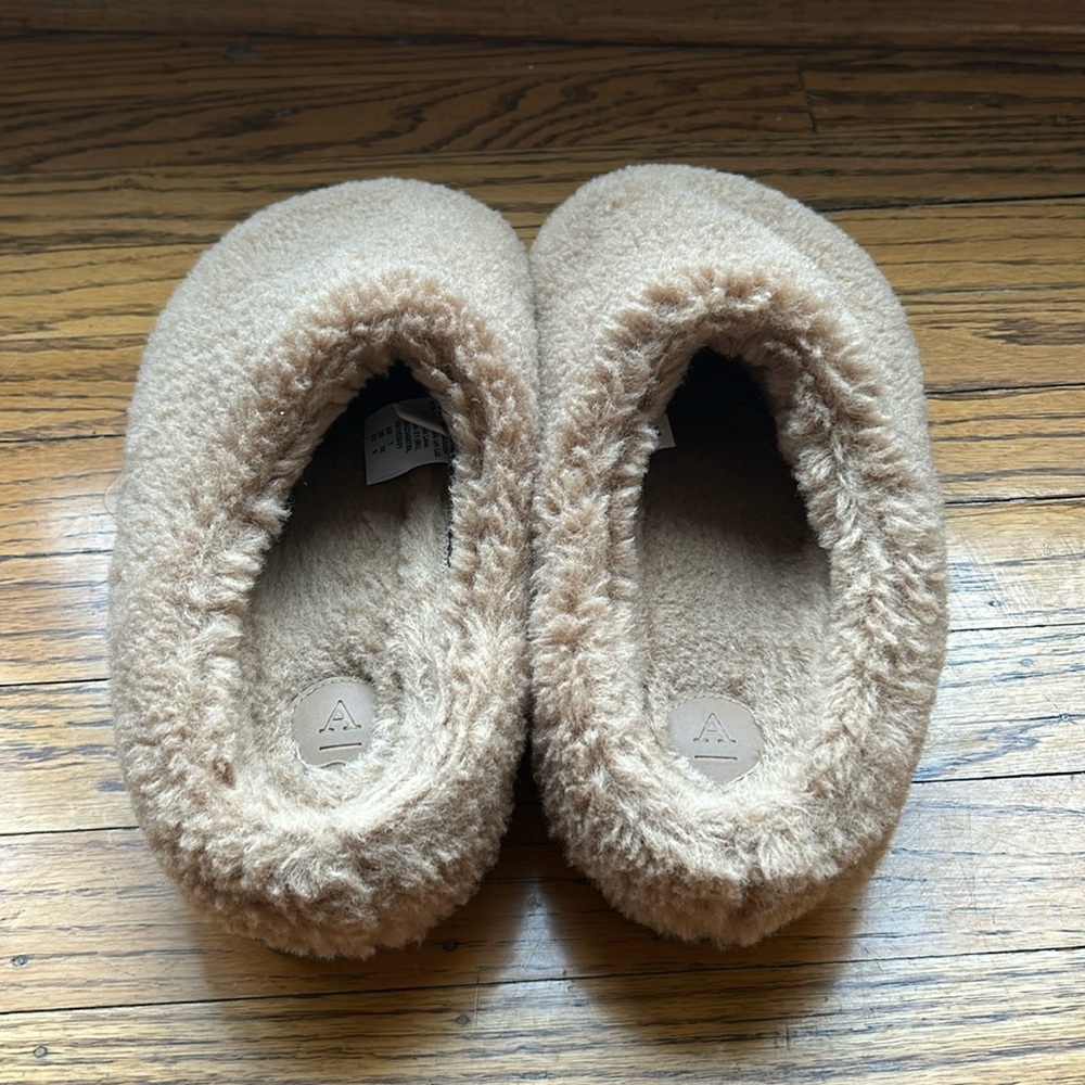 Anthropologie Tan Fuzzy Slippers